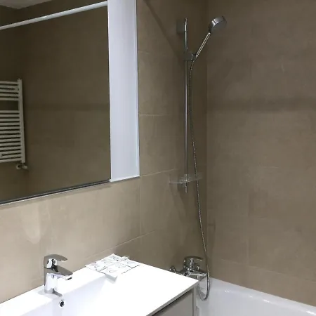Zurriola Beach, Sea View And Balcony By Forever Apartamento